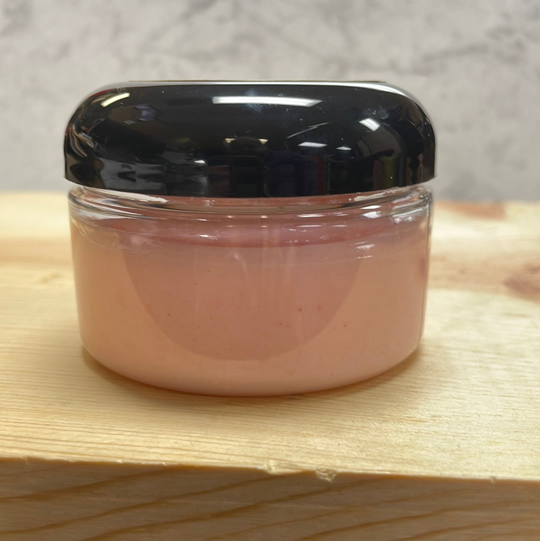 Body Cream in “Peach mango sangria”