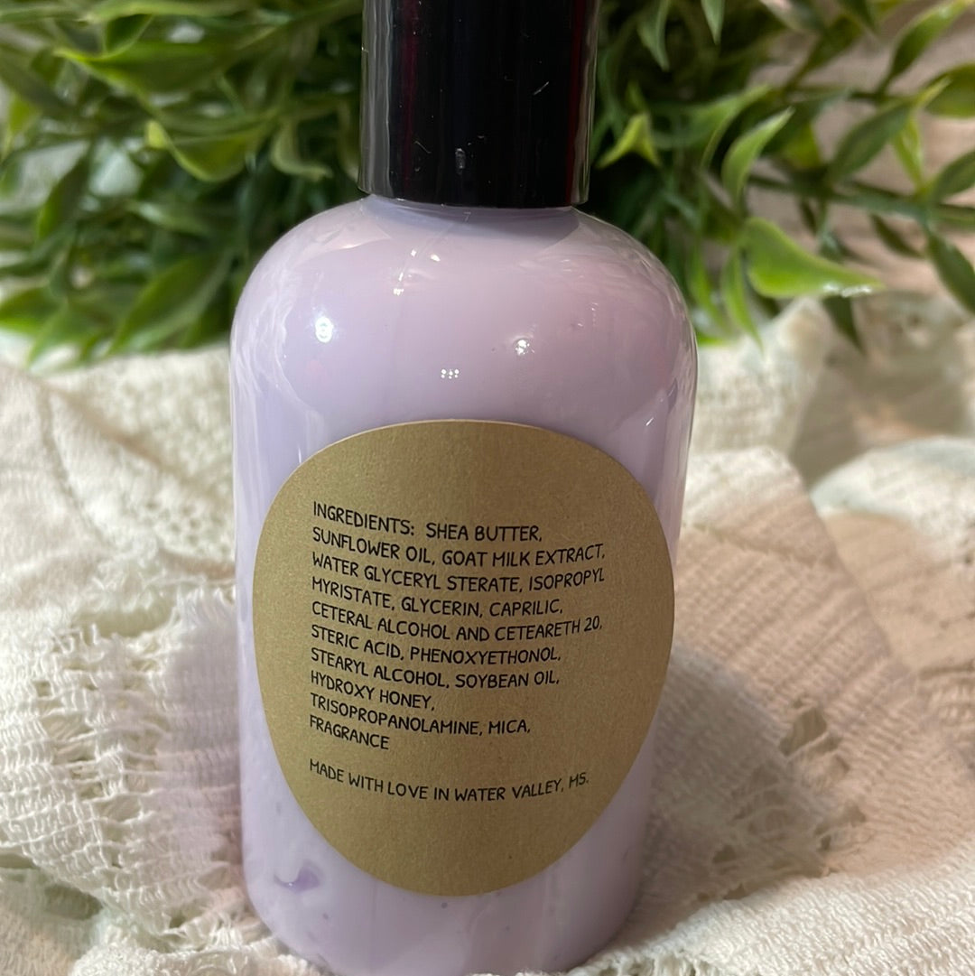 Goat milk & Honey Creamy Body Lotion , Scented like "Love Spell"*